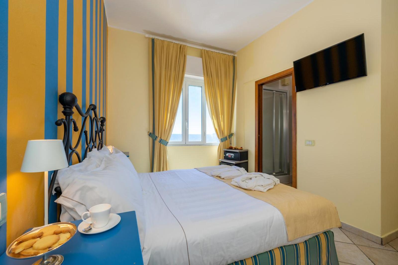 Hotel Albatros Varigotti Εξωτερικό φωτογραφία